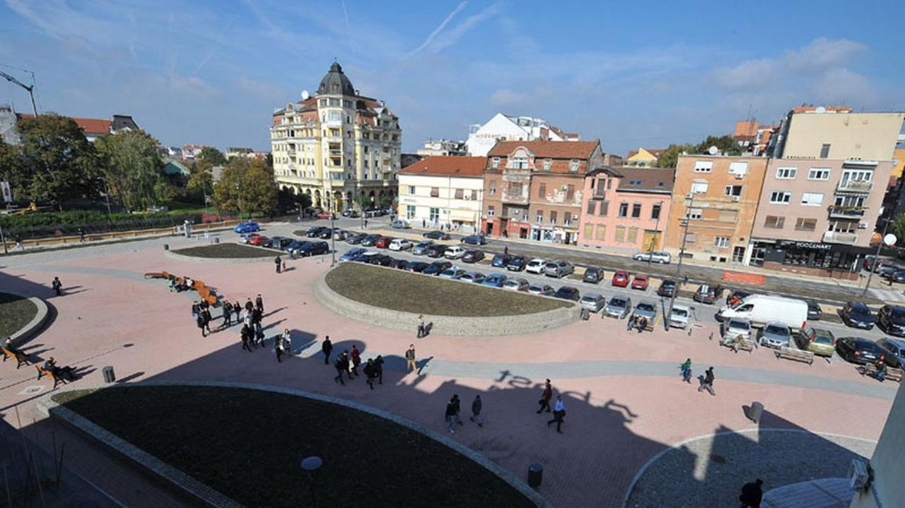 Centar Novi Sad-Studio No. 2 Esterno foto